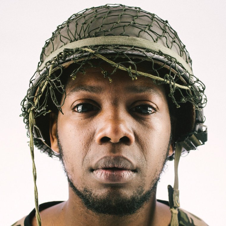 10isee Williams - Gorilla Warfare